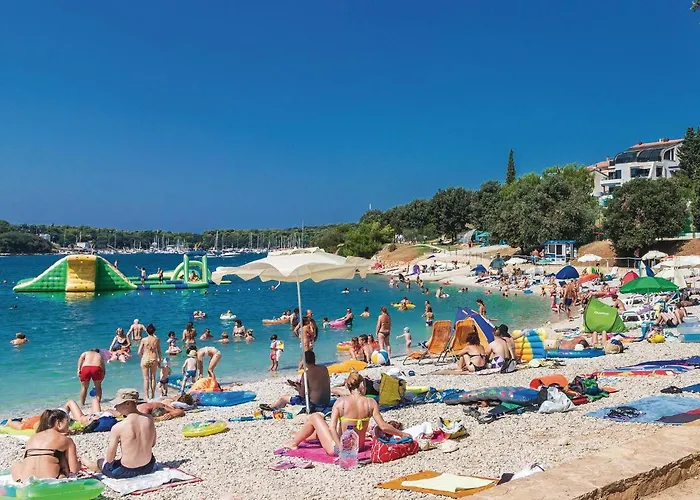 Apartment Beautiful In With Wifi Pula