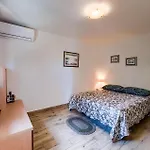 1 Bedroom In Appartamento