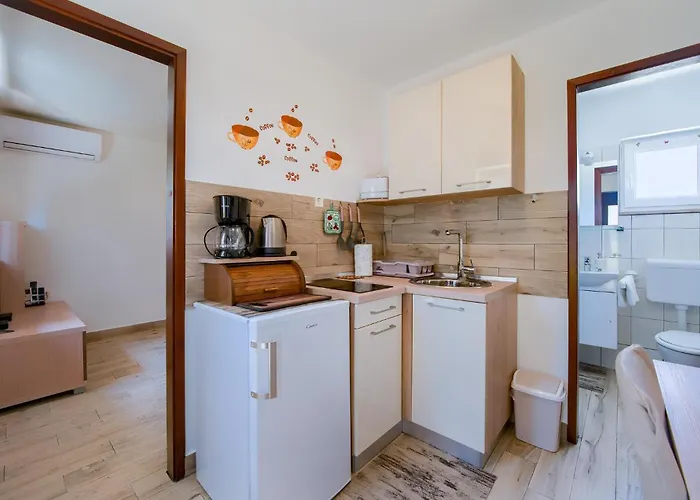 Beautiful In With Wifi Apartment Pula