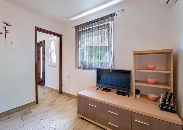 Beautiful In With Wifi Apartment